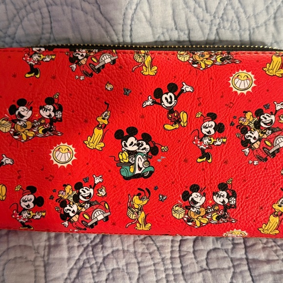 Disney loungefly - Picture 2 of 3